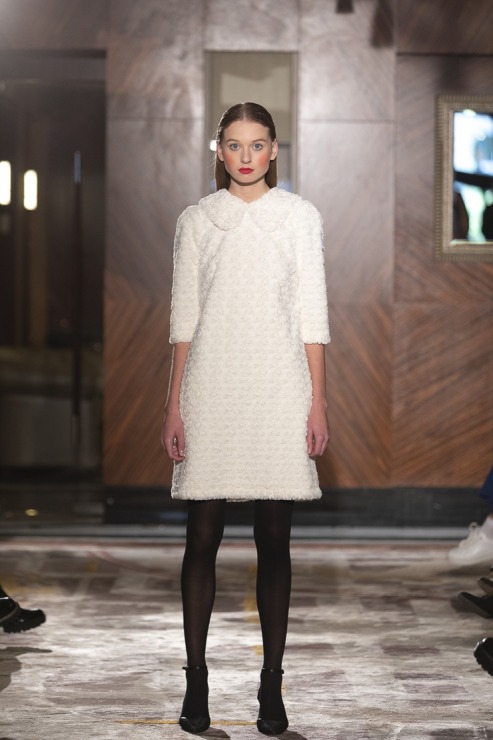 Rīgas modes nedēļā «Riga Fashion Week 2022» prezentējas «UNATTACHED» un «ONE WOLF» no Latvijas. Foto: Mark Litvyakov Rīgas modes nedēļā «Riga Fashion Week 2022» prezentējas «UNATTACHED» un «ONE WOLF» no Latvijas. Foto: Mark Litvyakov 325395