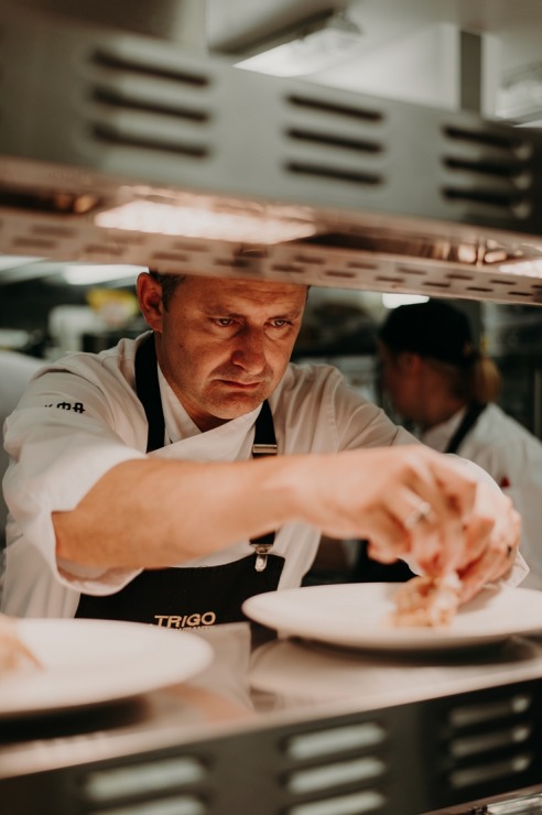«Grand Hotel Kempinski Riga» atzīmē 5 gadu jubileju restorānā «Stage 22» ar Michelin līmeņa ēdieniem «Grand Hotel Kempinski Riga» atzīmē 5 gadu jubileju restorānā «Stage 22» ar Michelin līmeņa ēdieniem 325778
