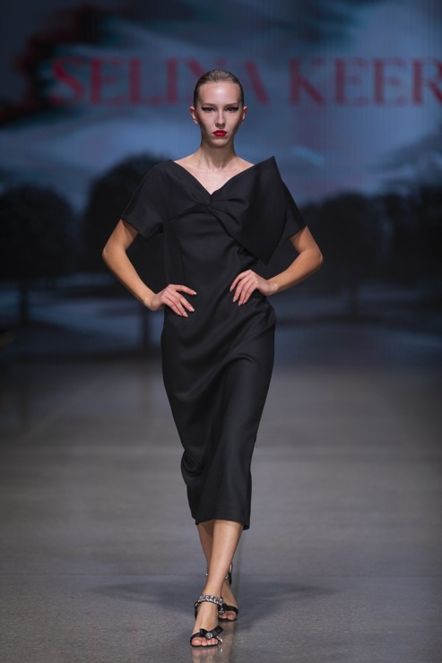 Rīgas modes nedēļā «Riga Fashion Week 2022» prezentējas «Selina Keer» no Latvijas 325814