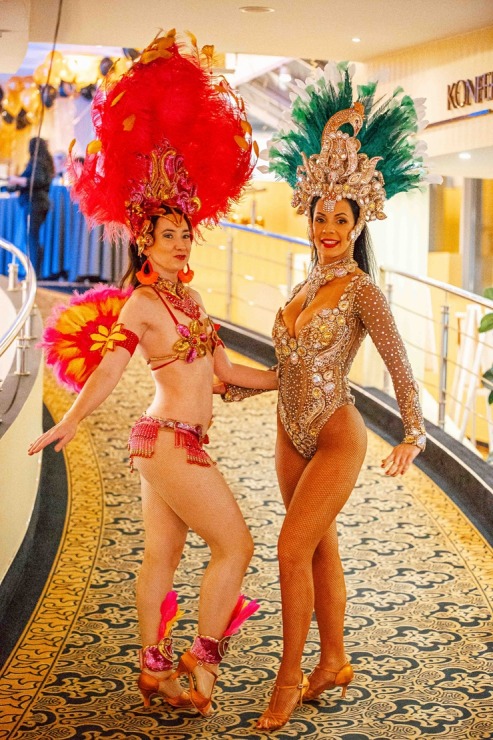 Jūrmalas 5 zvaigžņu viesnīca «Baltic Beach Hotell» rīko tradicionālo pasākumu «Sunny Night 2022». Foto: Artis Veigurs Jūrmalas 5 zvaigžņu viesnīca «Baltic Beach Hotell» rīko tradicionālo pasākumu «Sunny Night 2022». Foto: Artis Veigurs 325954