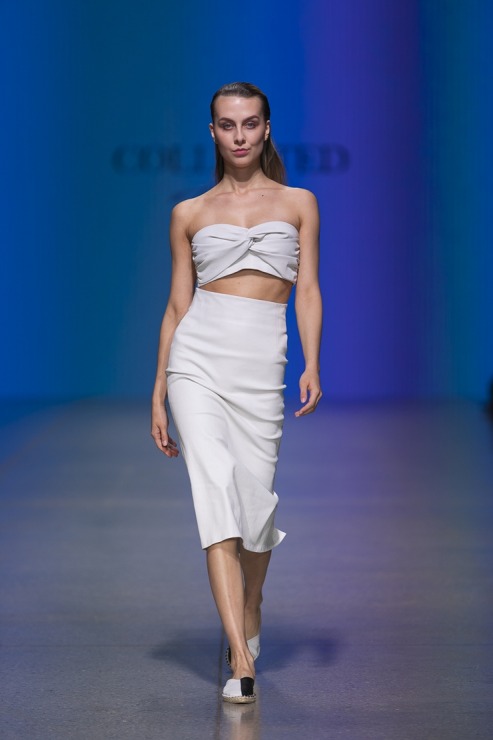 Rīgas modes nedēļā «Riga Fashion Week 2022» prezentējas «Collected Story» no Latvijas. Foto: Mark Litvyakov 326149