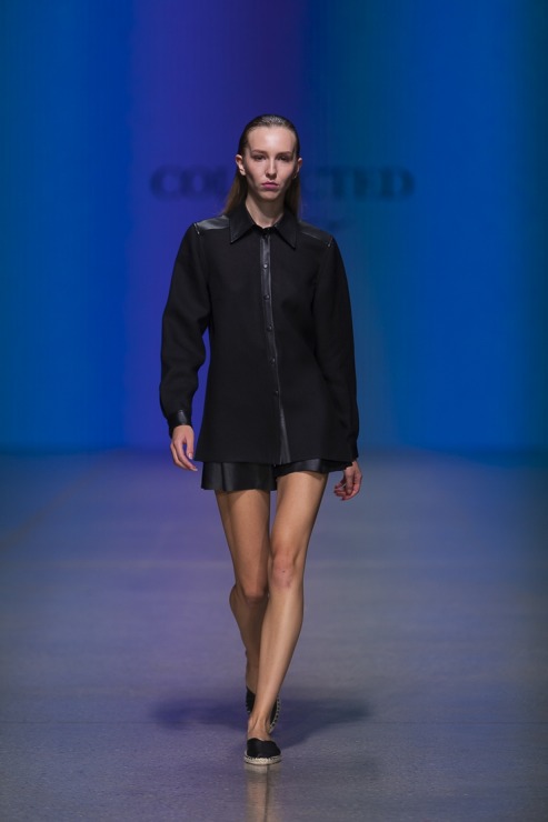 Rīgas modes nedēļā «Riga Fashion Week 2022» prezentējas «Collected Story» no Latvijas. Foto: Mark Litvyakov Rīgas modes nedēļā «Riga Fashion Week 2022» prezentējas «Collected Story» no Latvijas. Foto: Mark Litvyakov 326153