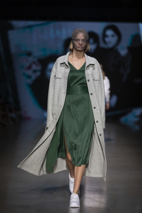 Rīgas modes nedēļā «Riga Fashion Week 2022» prezentējas «Natalija Jansone» no Latvijas. Foto: Mark Litvyakov Rīgas modes nedēļā «Riga Fashion Week 2022» prezentējas «Natalija Jansone» no Latvijas. Foto: Mark Litvyakov 326381