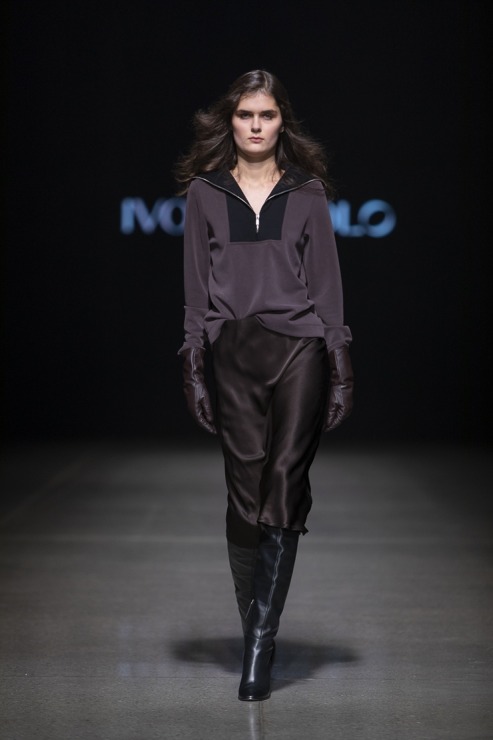 Rīgas modes nedēļā «Riga Fashion Week 2022» prezentējas «Ivo Nikkolo» no Igaunijas. Foto: Mark Litvyakov 326393