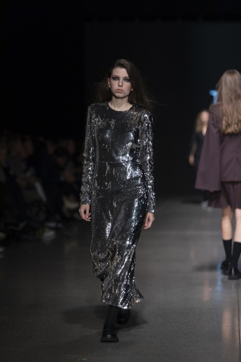 Rīgas modes nedēļā «Riga Fashion Week 2022» prezentējas «Iveta Vecmane» no Latvijas. Foto: Mark Litvyakov Rīgas modes nedēļā «Riga Fashion Week 2022» prezentējas «Iveta Vecmane» no Latvijas. Foto: Mark Litvyakov 326468