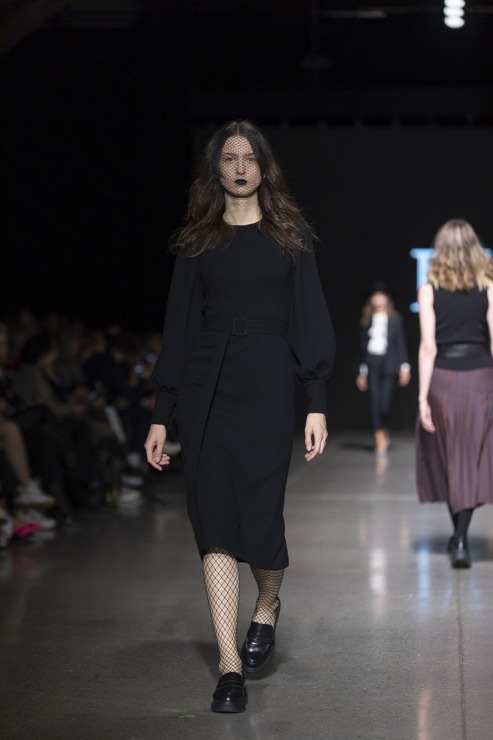 Rīgas modes nedēļā «Riga Fashion Week 2022» prezentējas «Iveta Vecmane» no Latvijas. Foto: Mark Litvyakov Rīgas modes nedēļā «Riga Fashion Week 2022» prezentējas «Iveta Vecmane» no Latvijas. Foto: Mark Litvyakov 326486