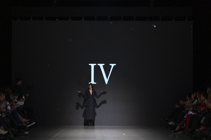 Rīgas modes nedēļā «Riga Fashion Week 2022» prezentējas «Iveta Vecmane» no Latvijas. Foto: Mark Litvyakov Rīgas modes nedēļā «Riga Fashion Week 2022» prezentējas «Iveta Vecmane» no Latvijas. Foto: Mark Litvyakov 326502