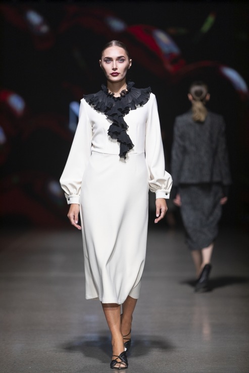 Rīgas modes nedēļā «Riga Fashion Week 2022» prezentējas «Nolo» no Latvijas. Foto: Mark Litvyakov Rīgas modes nedēļā «Riga Fashion Week 2022» prezentējas «Nolo» no Latvijas. Foto: Mark Litvyakov 326522
