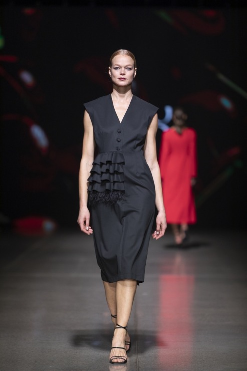 Rīgas modes nedēļā «Riga Fashion Week 2022» prezentējas «Nolo» no Latvijas. Foto: Mark Litvyakov Rīgas modes nedēļā «Riga Fashion Week 2022» prezentējas «Nolo» no Latvijas. Foto: Mark Litvyakov 326526