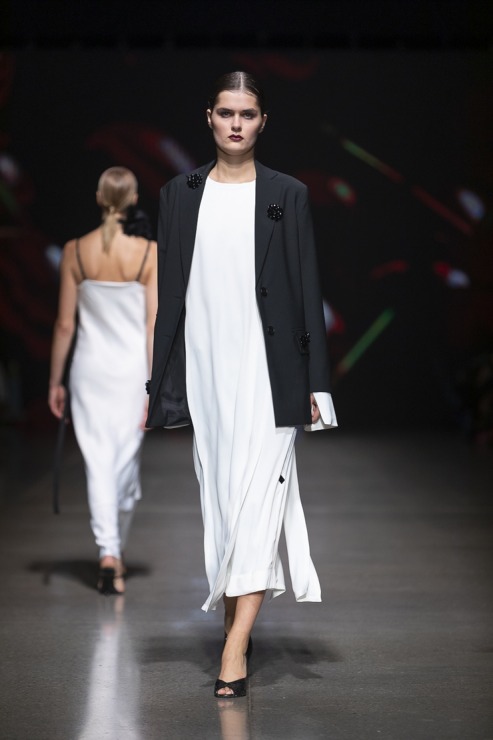 Rīgas modes nedēļā «Riga Fashion Week 2022» prezentējas «Nolo» no Latvijas. Foto: Mark Litvyakov Rīgas modes nedēļā «Riga Fashion Week 2022» prezentējas «Nolo» no Latvijas. Foto: Mark Litvyakov 326540