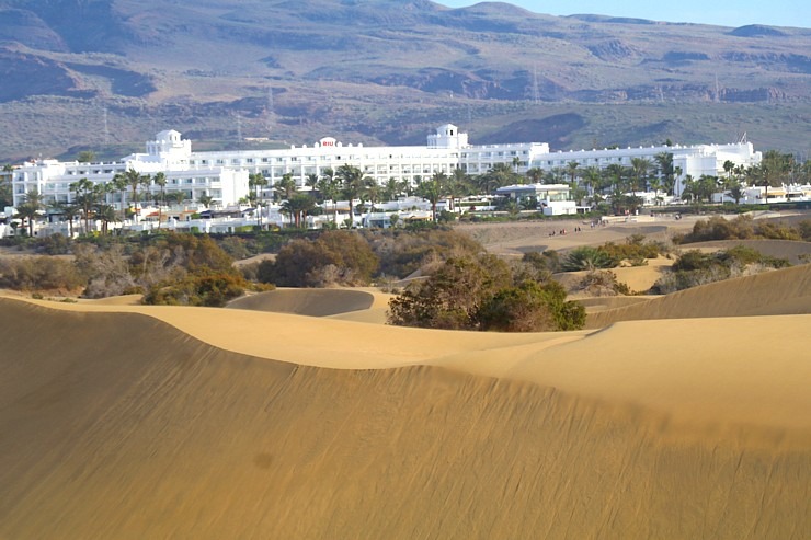 Kopā ar «Tez Tour Latvia» iepazīstam Maspalomas kāpas Grankanāriju salā. Sadarbībā ar Tez Tour Latvia un airBaltic Kopā ar «Tez Tour Latvia» iepazīstam Maspalomas kāpas Grankanāriju salā. Sadarbībā ar Tez Tour Latvia un airBaltic 327455