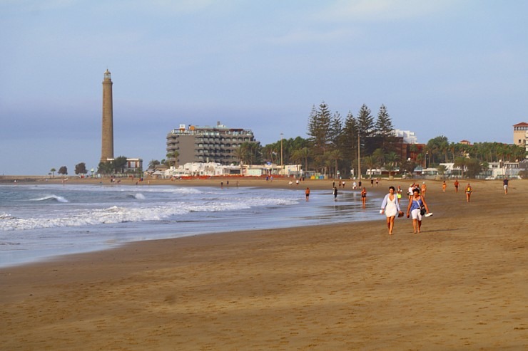 Maspalomas kāpas līdz 20 metru augstumam Grankanāriju salā rada tuksneša sajūtu. Sadarbībā ar Tez Tour Latvia un airBaltic 327748