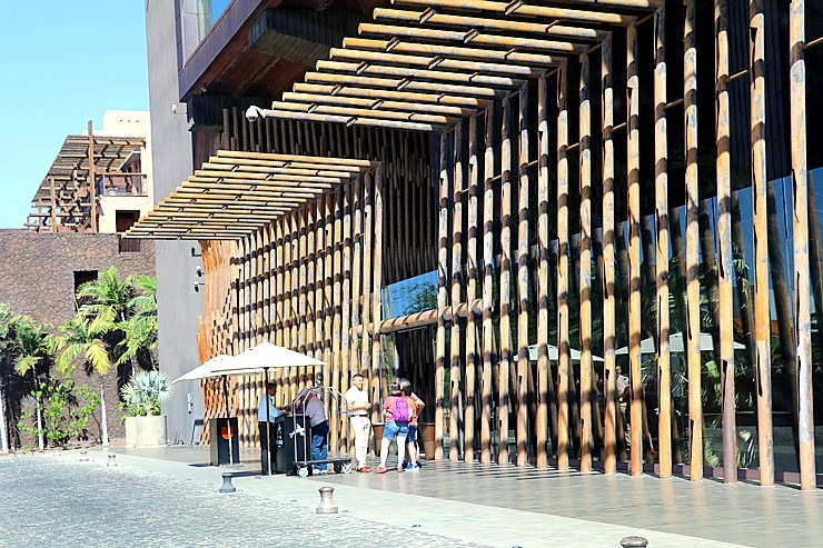 Iepazīstam Grankanāriju dienvidos 5 zvaigžņu viesnīcu «Lopesan Baobab Resort» Āfrikas tematikā. Sadarbībā ar Tez Tour un airBaltic 328159