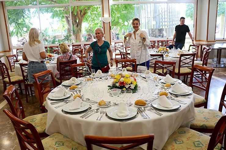 Viesmīlīgi iepazīstam Grankanāriju 3 zvaigžņu viesnīcu «Hotel Beverly Park». Sadarbībā ar Tez Tour un airBaltic 328574