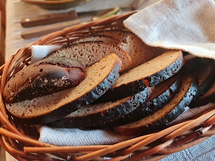 Aglonā pulcējas Latgales tūrisma konferences dalībnieki, lai atskatītos, vienotos un restartētos Aglonā pulcējas Latgales tūrisma konferences dalībnieki, lai atskatītos, vienotos un restartētos 328634