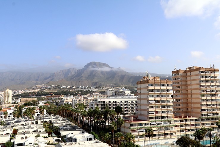 Iepazīstam Tenerifes dienvidos 4 zvaigžņu viesnīcu «Spring Hotel Bitacora».  Sadarbībā ar Tez Tour un airBaltic 329646