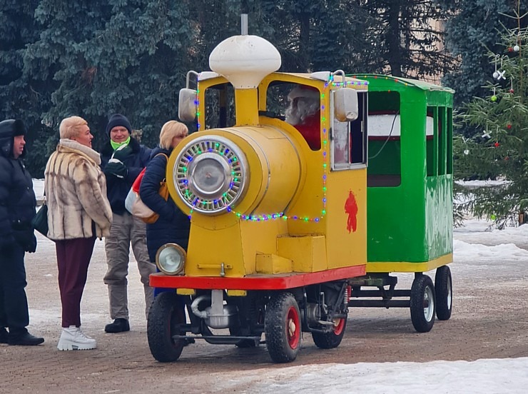 Travelnews.lv sadarbībā ar auto nomu «Europcar Latvija» apceļo Dienvidlatgali Ziemassvētkos: Daugavpils Travelnews.lv sadarbībā ar auto nomu «Europcar Latvija» apceļo Dienvidlatgali Ziemassvētkos: Daugavpils 330322