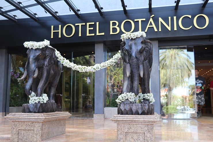 Travelnews.lv iepazīst un nakšņo Tenerifes 5 zvaigžņu viesnīcā «Hotel Botanico & The Oiental Spa Garden». Sadarbībā ar Tez Tour un airBal 330969