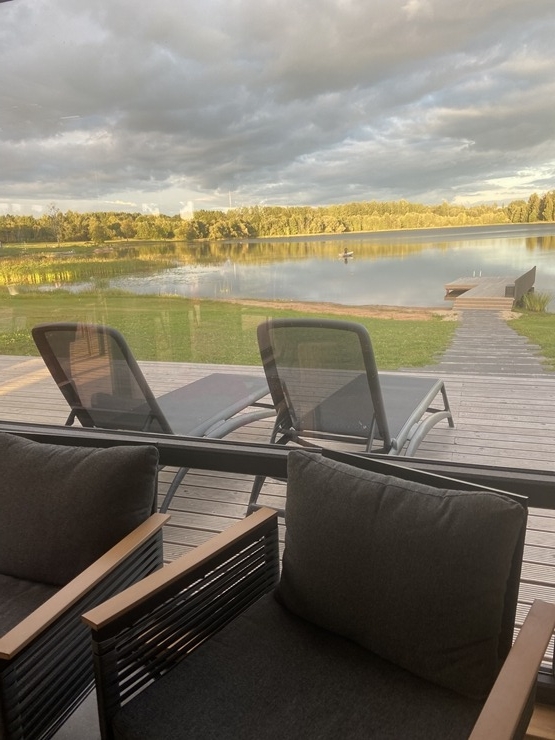 Brīvdienu māja «Ķestermuiža» Alūksnē piedāvā modernu naktsmītni, pirti un relaksāciju. Foto: Egons Lācis, Māris Šļivka, Ainars Cekuls Brīvdienu māja «Ķestermuiža» Alūksnē piedāvā modernu naktsmītni, pirti un relaksāciju. Foto: Egons Lācis, Māris Šļivka, Ainars Cekuls 331541