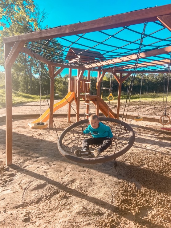 Brīvdienu māja «Ķestermuiža» Alūksnē piedāvā modernu naktsmītni, pirti un relaksāciju. Foto: Egons Lācis, Māris Šļivka, Ainars Cekuls Brīvdienu māja «Ķestermuiža» Alūksnē piedāvā modernu naktsmītni, pirti un relaksāciju. Foto: Egons Lācis, Māris Šļivka, Ainars Cekuls 331542