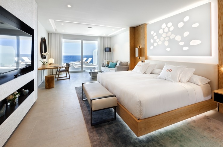 Iepazīstam skaistu Tenerifes 5 zvaigžņu viesnīcu «Royal Hideaway Corales Beach - Adults Only». Foto: barcelo.com. Sadarbībā ar Tez Tour Iepazīstam skaistu Tenerifes 5 zvaigžņu viesnīcu «Royal Hideaway Corales Beach - Adults Only». Foto: barcelo.com. Sadarbībā ar Tez Tour 331982