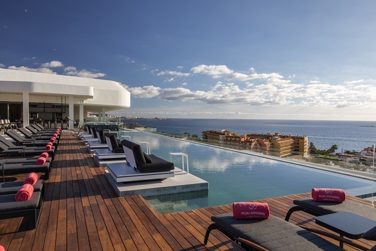 Iepazīstam skaistu Tenerifes 5 zvaigžņu viesnīcu «Royal Hideaway Corales Beach - Adults Only». Foto: barcelo.com. Sadarbībā ar Tez Tour Iepazīstam skaistu Tenerifes 5 zvaigžņu viesnīcu «Royal Hideaway Corales Beach - Adults Only». Foto: barcelo.com. Sadarbībā ar Tez Tour 331972