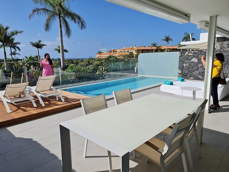 Travelnews.lv iepazīst skaistu Tenerifes 5 zvaigžņu viesnīcu «Royal Hideaway Corales Beach - Adults Only». Sadarbībā ar Tez Tour Travelnews.lv iepazīst skaistu Tenerifes 5 zvaigžņu viesnīcu «Royal Hideaway Corales Beach - Adults Only». Sadarbībā ar Tez Tour 332024