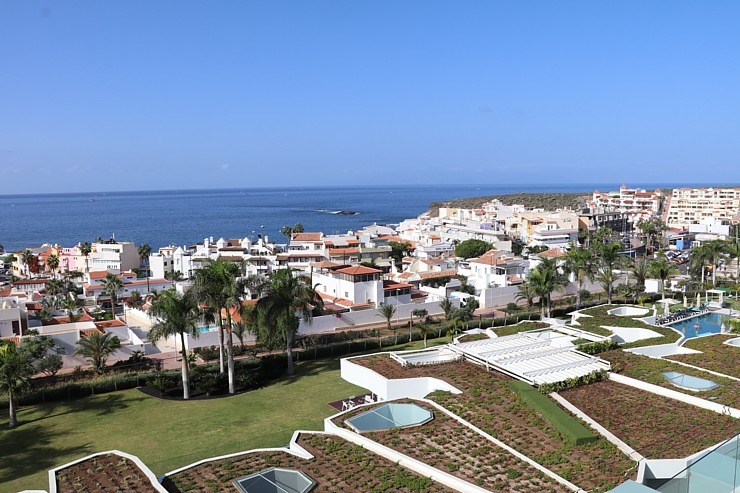 Travelnews.lv iepazīst skaistu Tenerifes 5 zvaigžņu viesnīcu «Royal Hideaway Corales Beach - Adults Only». Sadarbībā ar Tez Tour Travelnews.lv iepazīst skaistu Tenerifes 5 zvaigžņu viesnīcu «Royal Hideaway Corales Beach - Adults Only». Sadarbībā ar Tez Tour 332027