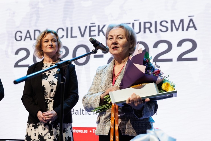 Ķīpsalas tūrisma izstādē «Balttour 2023» tiek sveikti «Gada cilvēks tūrismā 2022-2023» laureāti - Jānis Jenzis, Astrīda Trupovniece un Vadim Muhins. F Ķīpsalas tūrisma izstādē «Balttour 2023» tiek sveikti «Gada cilvēks tūrismā 2022-2023» laureāti - Jānis Jenzis, Astrīda Trupovniece un Vadim Muhins. F 332291