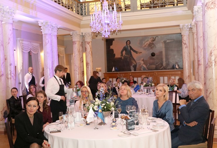 Tūroperators «Coral Travel Latvia» kopā ar Turcijas «Alibey Hotels & Resorts» ļauj izgaršot Rīgas restorāna «Barents» ēdienkarti Tūroperators «Coral Travel Latvia» kopā ar Turcijas «Alibey Hotels & Resorts» ļauj izgaršot Rīgas restorāna «Barents» ēdienkarti 332723