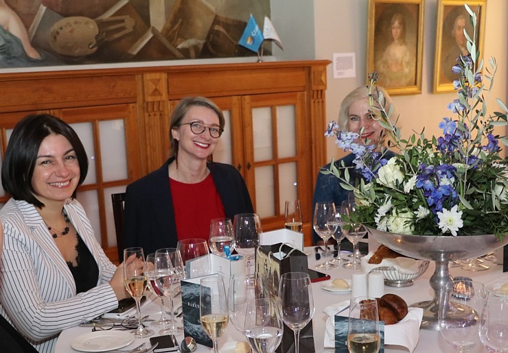 Tūroperators «Coral Travel Latvia» kopā ar Turcijas «Alibey Hotels & Resorts» ļauj izgaršot Rīgas restorāna «Barents» ēdienkarti Tūroperators «Coral Travel Latvia» kopā ar Turcijas «Alibey Hotels & Resorts» ļauj izgaršot Rīgas restorāna «Barents» ēdienkarti 332726