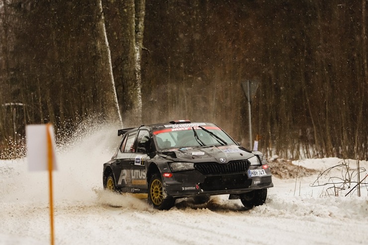Rallija «Sarma 2023» kopvērtējuma uzvara arī šoreiz latviešiem izslīd caur pirkstiem. Foto: Gatis Smudzis Rallija «Sarma 2023» kopvērtējuma uzvara arī šoreiz latviešiem izslīd caur pirkstiem. Foto: Gatis Smudzis 332861