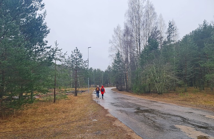 Travelnews.lv iziet 24 km pārgājienu Piejūras dabas parkā gar Gauju, Garezeru, Lilasti un Dzirnezeru Travelnews.lv iziet 24 km pārgājienu Piejūras dabas parkā gar Gauju, Garezeru, Lilasti un Dzirnezeru 333082
