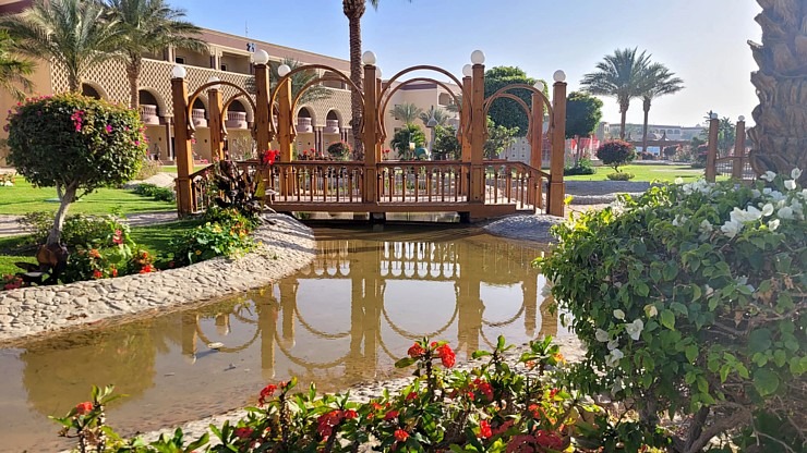 Travelnews.lv sadarbībā ar «Tez Tour Latvia» iepazīst Hurgadas viesnīcas «Sunrise Mamlouk Palace Resort» pludmali Travelnews.lv sadarbībā ar «Tez Tour Latvia» iepazīst Hurgadas viesnīcas «Sunrise Mamlouk Palace Resort» pludmali 333648