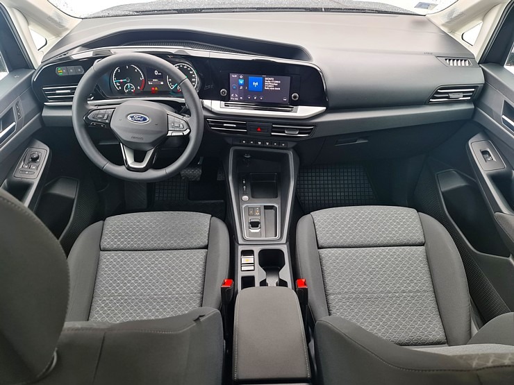 Travelnews.lv sadarbībā ar auto nomu «Europcar Latvija» izbrauc 721 km ar 7-vietīgo Ford Tourneo Connect Travelnews.lv sadarbībā ar auto nomu «Europcar Latvija» izbrauc 721 km ar 7-vietīgo Ford Tourneo Connect 333919