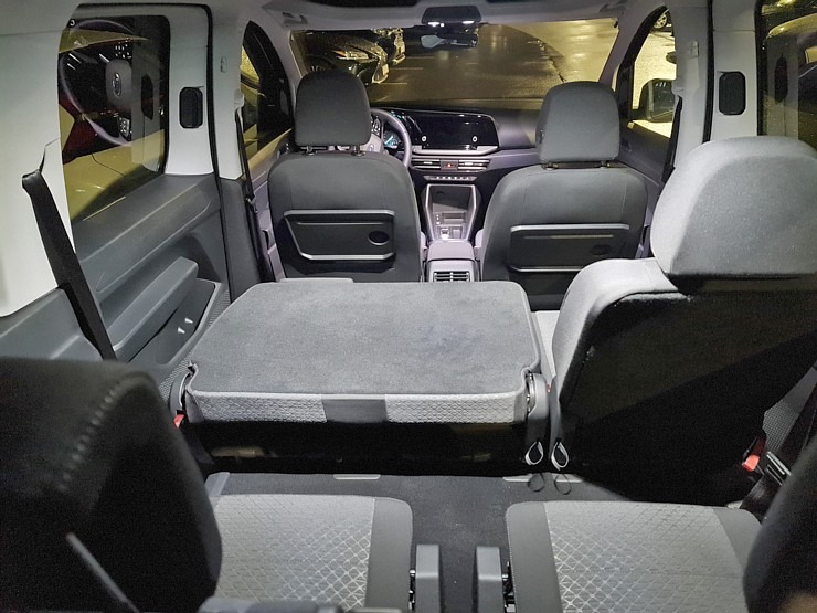 Travelnews.lv sadarbībā ar auto nomu «Europcar Latvija» izbrauc 721 km ar 7-vietīgo Ford Tourneo Connect Travelnews.lv sadarbībā ar auto nomu «Europcar Latvija» izbrauc 721 km ar 7-vietīgo Ford Tourneo Connect 333927
