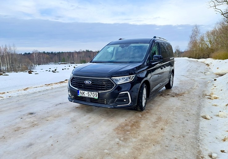 Travelnews.lv sadarbībā ar auto nomu «Europcar Latvija» izbrauc 721 km ar 7-vietīgo Ford Tourneo Connect Travelnews.lv sadarbībā ar auto nomu «Europcar Latvija» izbrauc 721 km ar 7-vietīgo Ford Tourneo Connect 333911