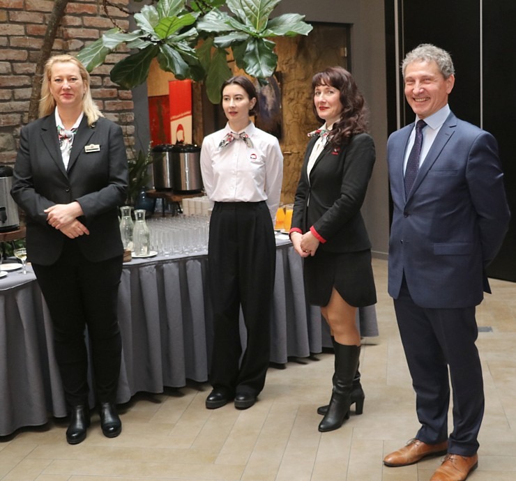 Tūroperators «Itaka Latvia» prezentē jaunos vasaras galamērķus Vecrīgas «Pullman Riga Old Town» brokastīs Tūroperators «Itaka Latvia» prezentē jaunos vasaras galamērķus Vecrīgas «Pullman Riga Old Town» brokastīs 333948