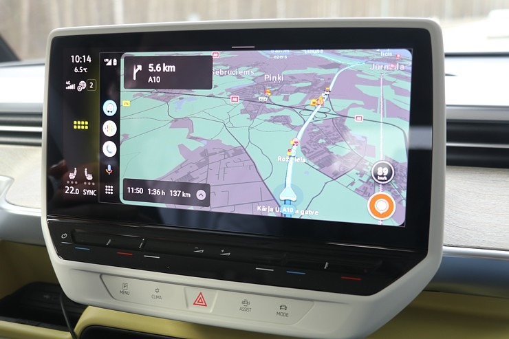 Travelnews.lv ar jauno un elektrisko «VW ID.Buzz Pro» apceļo Ventspili un Rīgu 334032