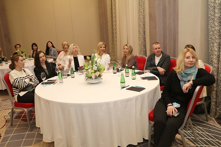 «airBaltic» rīko ceļojumu konsultantiem Dubaijas «Dubai Roadshow» Vecrīgas viesnīcā «Grand Hotel Kempinski Riga» «airBaltic» rīko ceļojumu konsultantiem Dubaijas «Dubai Roadshow» Vecrīgas viesnīcā «Grand Hotel Kempinski Riga» 334209