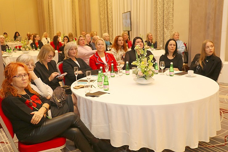 «airBaltic» rīko ceļojumu konsultantiem Dubaijas «Dubai Roadshow» Vecrīgas viesnīcā «Grand Hotel Kempinski Riga» «airBaltic» rīko ceļojumu konsultantiem Dubaijas «Dubai Roadshow» Vecrīgas viesnīcā «Grand Hotel Kempinski Riga» 334210