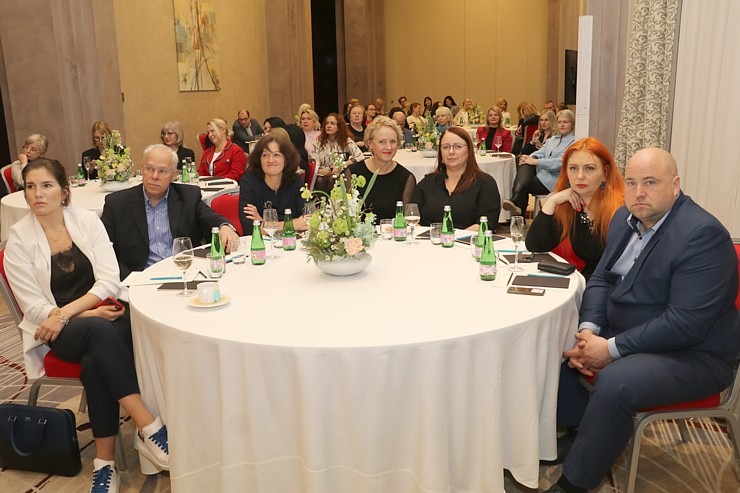 «airBaltic» rīko ceļojumu konsultantiem Dubaijas «Dubai Roadshow» Vecrīgas viesnīcā «Grand Hotel Kempinski Riga» «airBaltic» rīko ceļojumu konsultantiem Dubaijas «Dubai Roadshow» Vecrīgas viesnīcā «Grand Hotel Kempinski Riga» 334211