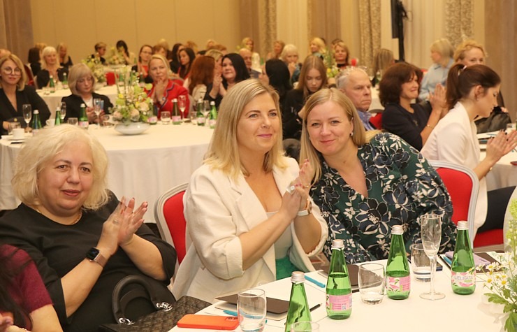 «airBaltic» rīko ceļojumu konsultantiem Dubaijas «Dubai Roadshow» Vecrīgas viesnīcā «Grand Hotel Kempinski Riga» «airBaltic» rīko ceļojumu konsultantiem Dubaijas «Dubai Roadshow» Vecrīgas viesnīcā «Grand Hotel Kempinski Riga» 334225