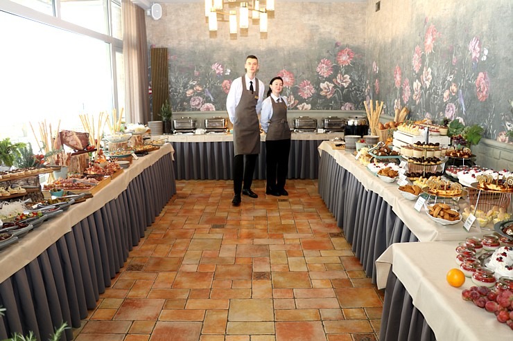 Jūrmalas viesnīcas «Baltic Beach Hotel» restorāns «il Sole» svinīgi un bagātīgi atklāj «Italian Brunch» Jūrmalas viesnīcas «Baltic Beach Hotel» restorāns «il Sole» svinīgi un bagātīgi atklāj «Italian Brunch» 334397