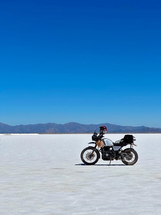 Arnis Jaudzems ar motociklu apceļo Argentīnu 2000 km garā maršrutā. Foto: Arnis Jaudzems 335006