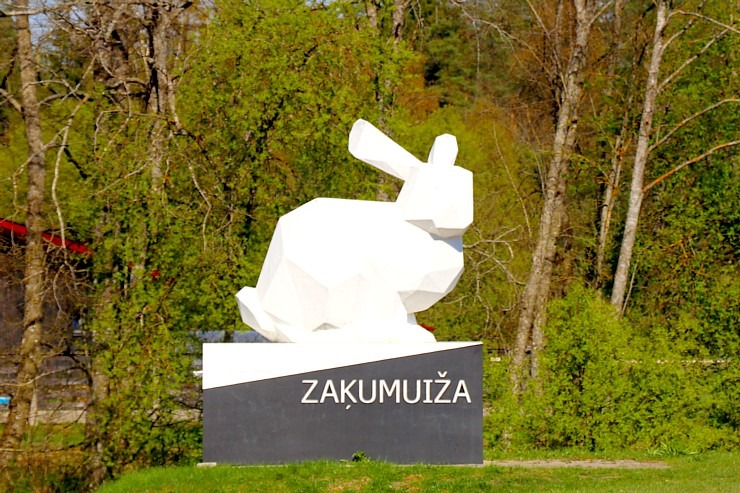 Travelnews.lv iepazīst 1,8 km garo Zaķumuižas dabas taku Ropažu novadā 335341