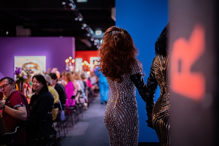 Mākslinieka Mailza Oldridža izstādes atklāšana muzejā «Fotografiska» Tallinā. Foto: Siim Loog 335462
