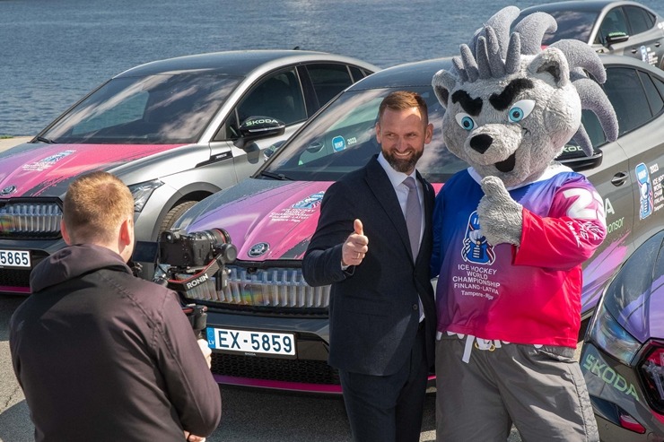 Škoda turpina veiksmīgo sadarbību Starptautisko Hokeja federāciju. Foto: Gatis Smudzis 336370