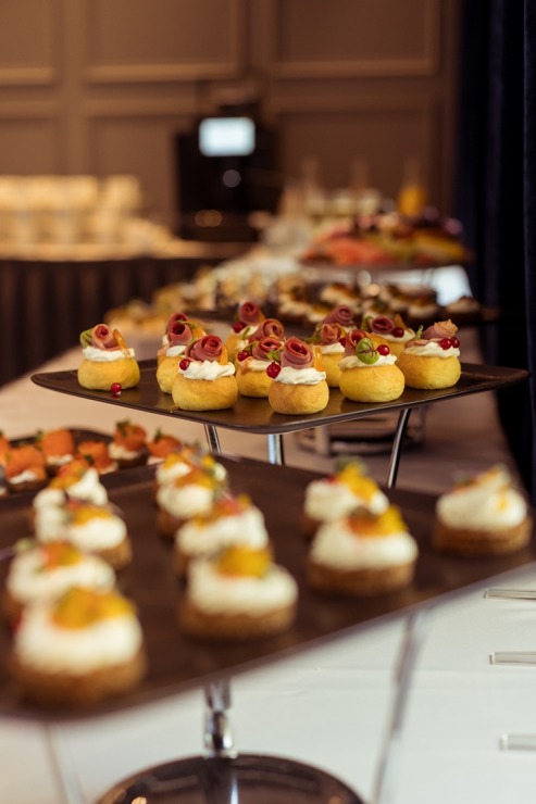 «Grand Poet by Semarah Hotels» uzņem mākslinieces Alises Builevicas izstādi «Klejotājs». Foto: Lauma Kalniņa «Grand Poet by Semarah Hotels» uzņem mākslinieces Alises Builevicas izstādi «Klejotājs». Foto: Lauma Kalniņa 336669
