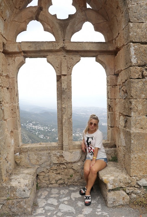 Travelnews.lv kalnu pastaigu takās iepazīst Svētā Hilariona cietoksni Ziemeļkiprā. Sadarbībā ar Puzzle Travel Travelnews.lv kalnu pastaigu takās iepazīst Svētā Hilariona cietoksni Ziemeļkiprā. Sadarbībā ar Puzzle Travel 336788